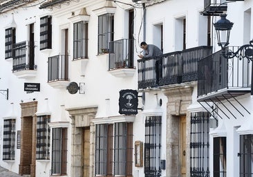 Rezervasyonların çökmesi nedeniyle demiryolu kaosu nedeniyle otelciler SOS başlattı