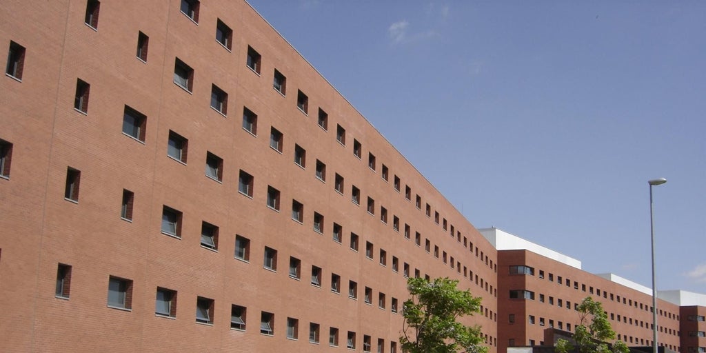 Herido un trabajador tras caer desde cuatro metros en una empresa de Argamasilla de Alba