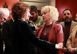 María Jesús Montero no dimitirá hasta la campaña electoral porque como ministra «beneficia a Andalucía»