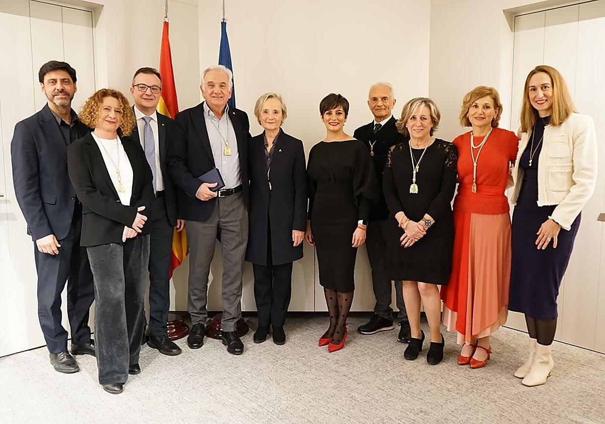 La decana del Colegio regional de Arquitectos, nueva tesorera del Consejo Superior de España