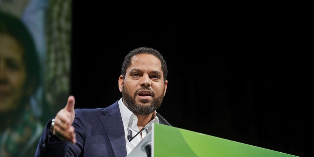 PP y Vox anuncian un «nuevo marco negociador» para formar gobiernos en Extremadura y Aragón