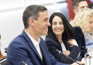 Demokrasiyi satan büyük hain kimdi?