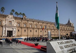 TVE contraprograma a Canal Sur en la fiesta del 28F