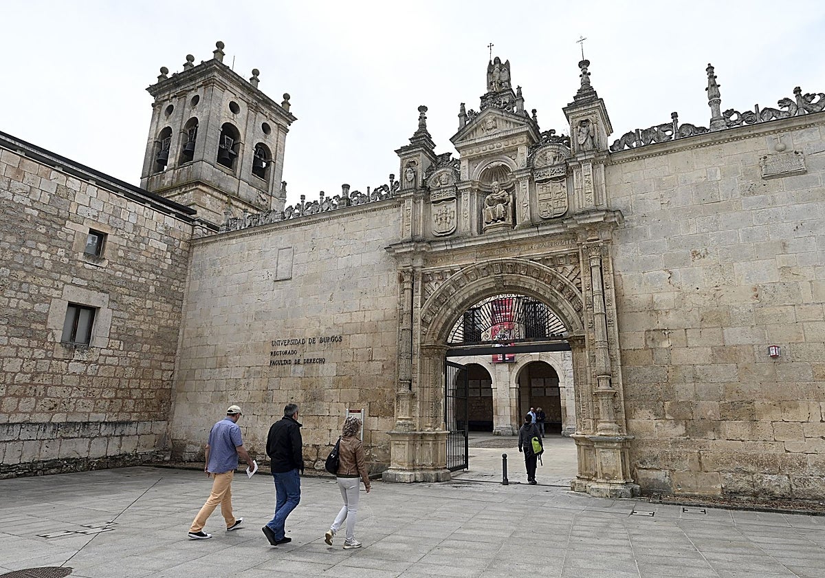 Uno de cada cinco profesores universitarios tiene más de 60 años