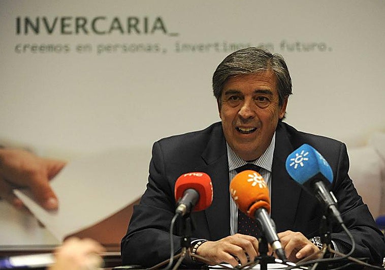 El juez pone fin a 14 años de investigación de Invercaria con los últimos siete ex cargos del PSOE procesados