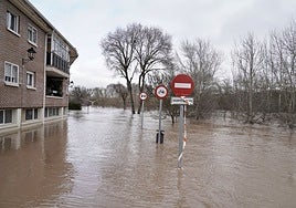 Castilla y León dará una ayuda de 5.500 euros a las pymes y autónomos afectados por las inundaciones