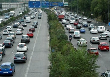 Dos detenidos por llevar medio kilo de droga tras una persecución por la M-30