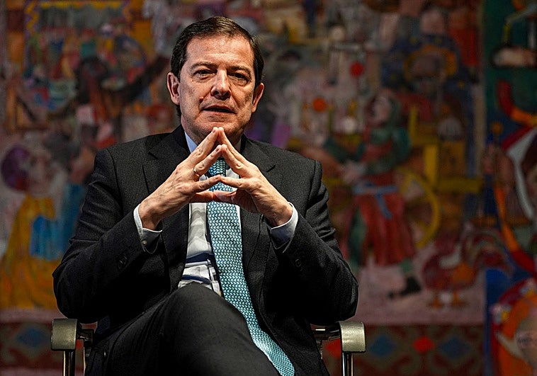 Mañueco: «¿Vox quiere entrar en los gobiernos o no? Que diga a las claras lo que quiere»