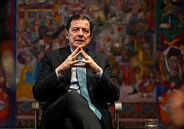 Mañueco: «¿Vox quiere entrar en los gobiernos o no? Que diga a las claras lo que quiere»