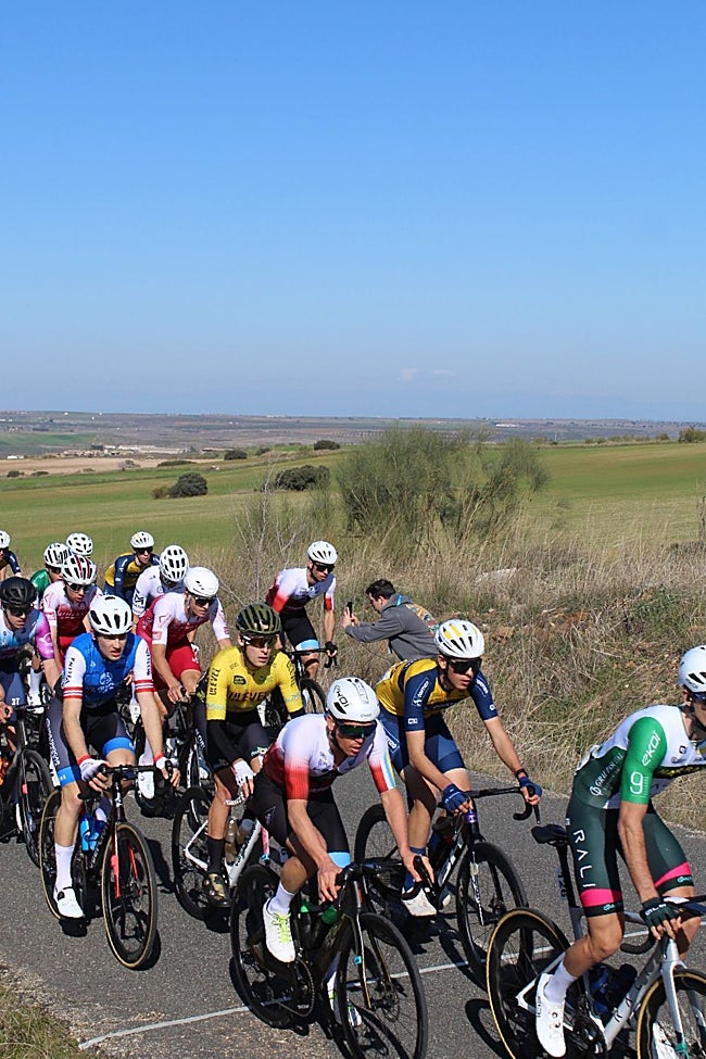 Un total de 88 ciclistas lograron terminar la prueba.