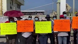 Bloqueo en planta de Pemex pone en riesgo despacho de gasolina en frontera sur de México