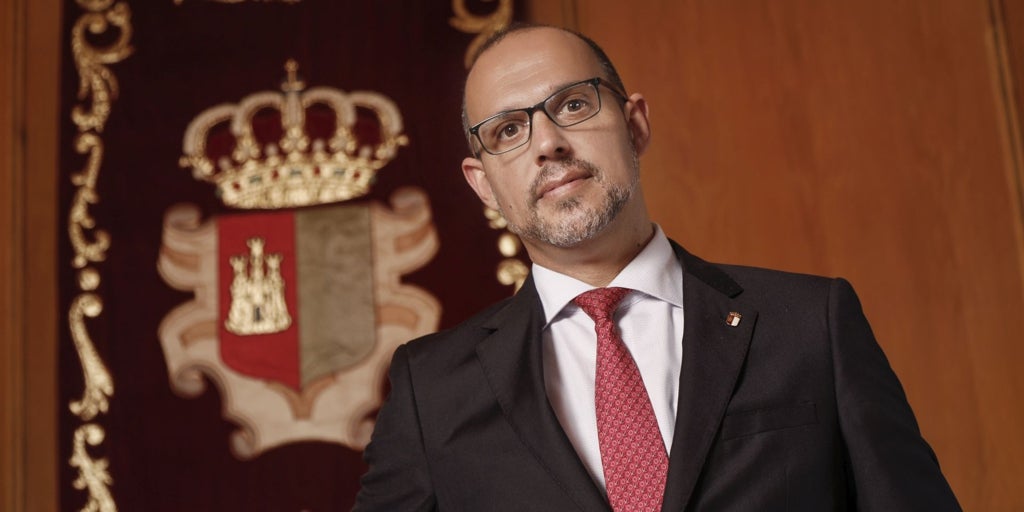 Bellido reivindica el diálogo, la escucha y la universidad como motor de autonomía