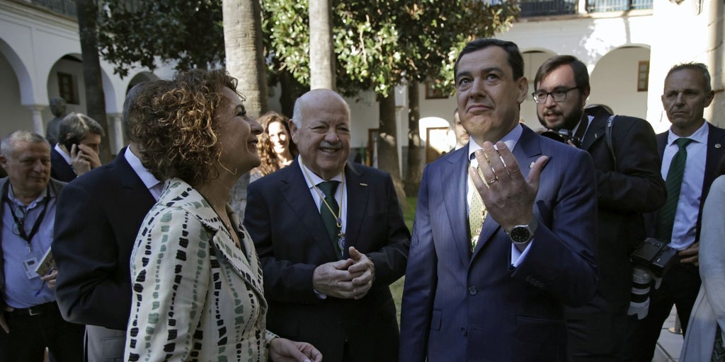 Salvador Illa y Emiliano García-Page abren un nuevo escenario electoral que implica a Andalucía