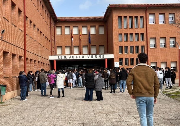 El IES Julio Verne de Bargas.
