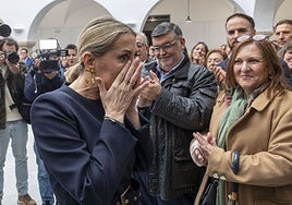 Vox impide la investidura en Extremadura y apunta ahora a Génova: «El problema no está siendo Guardiola»