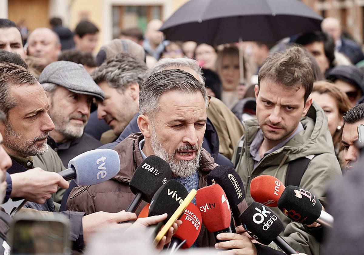 Abascal culpa a Génova de ser el «obstáculo» en Extremadura: «No aceptamos chantajes ni guerras sucias»