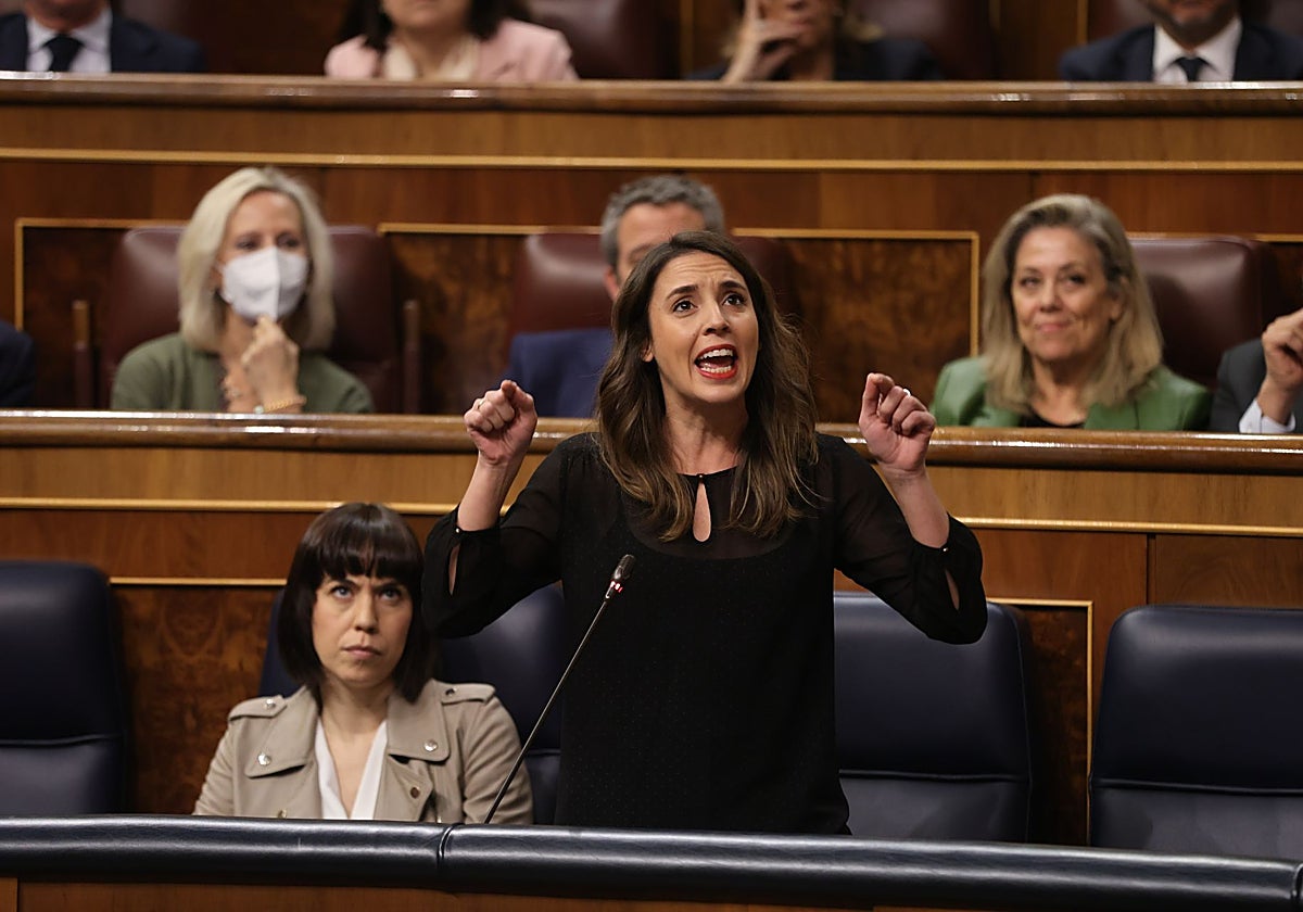 Irene Montero denuncia amenazas de muerte de una organización neonazi y  pide protección a Interior