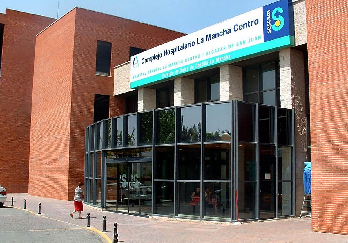 Tres heridos tras la salida de la CM-42 de un turismo en Camuñas (Toledo)