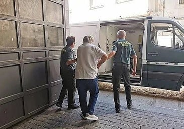 El acusado de apuñalar a otro hombre alega que lo tenía harto por exigirle una deuda por un coche