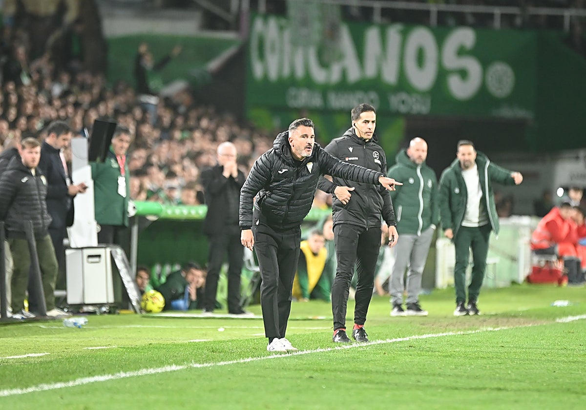 Iván Ania firma su peor racha de derrotas como entrenador del Córdoba CF
