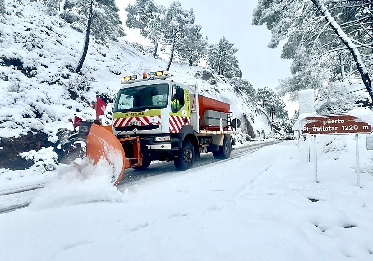Operativo especial para garantizar la seguridad en las carreteras de Albacete ante las nevadas