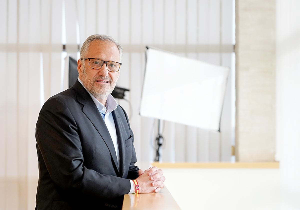 Carlos Pollán: «Mañueco es el que igual tiene que venir llorado tras las elecciones del 15M»