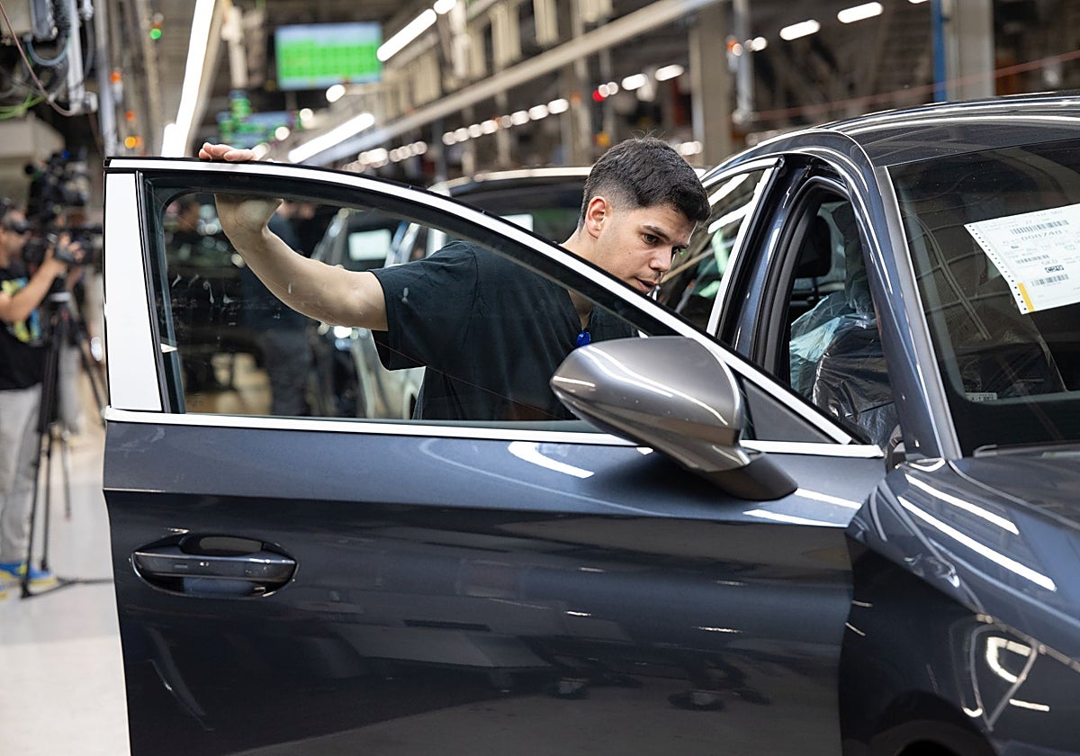 SEAT & Cupra instalarán en Illescas su centro logístico de recambios para España