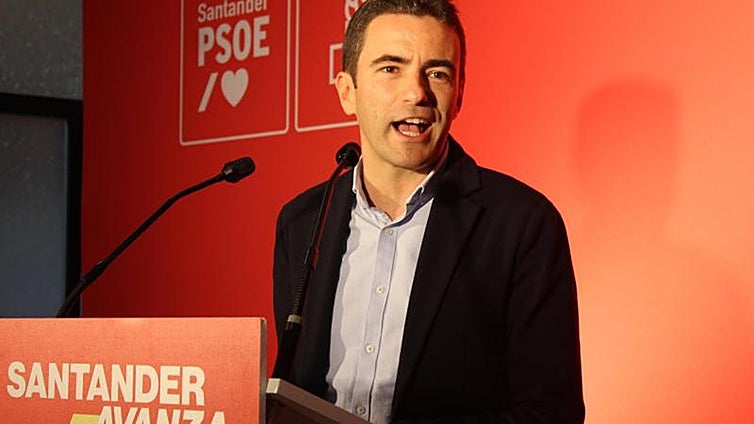 El PP acusa al Delegado del Gobierno en Cantabria de «mentir» y le exige explicaciones por su estancia en México