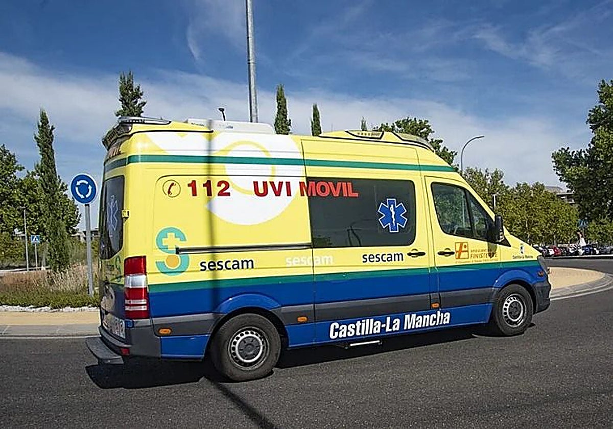 Cinco personas hospitalizadas tras una colisión de dos vehículos en Guadalajara