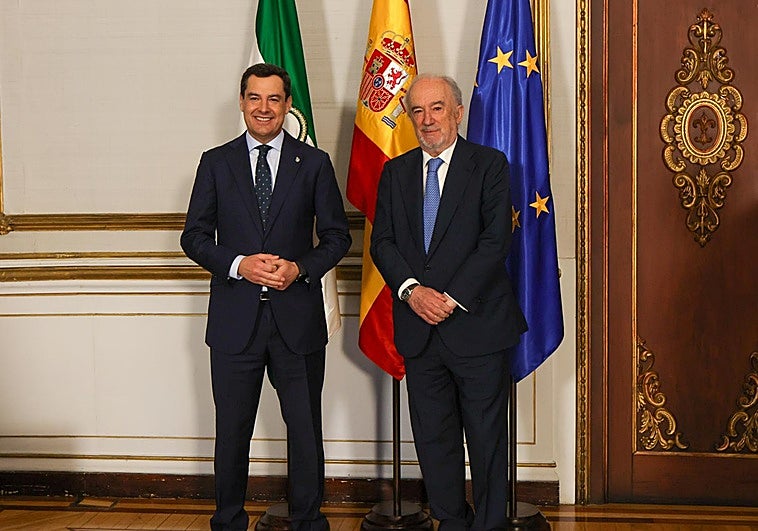 Juanma Moreno con Santiago Muñoz Machado en San Telmo