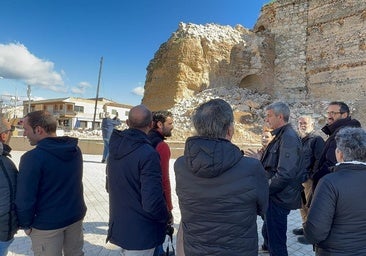 El derrumbe afecta al refuerzo del siglo XV de la torre del castillo de Escalona y no a su tapial islámico