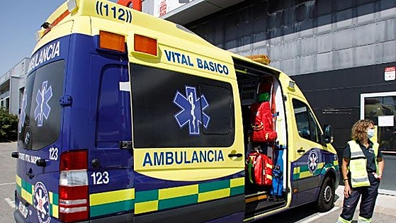 Herida grave una niña de 6 años al ser atropellada por un coche en el parking de un colegio en Navarra