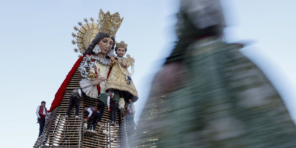 Ofrenda de las Fallas 2026: horarios, recorridos y orden del 18 de marzo en Valencia