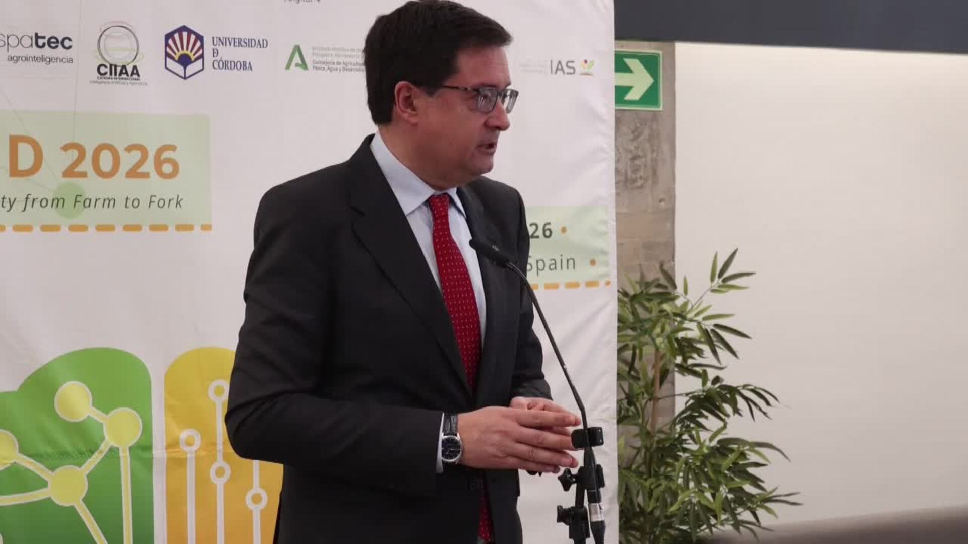 El Gobierno pide a la oposición que apoye las medidas para paliar los ...
