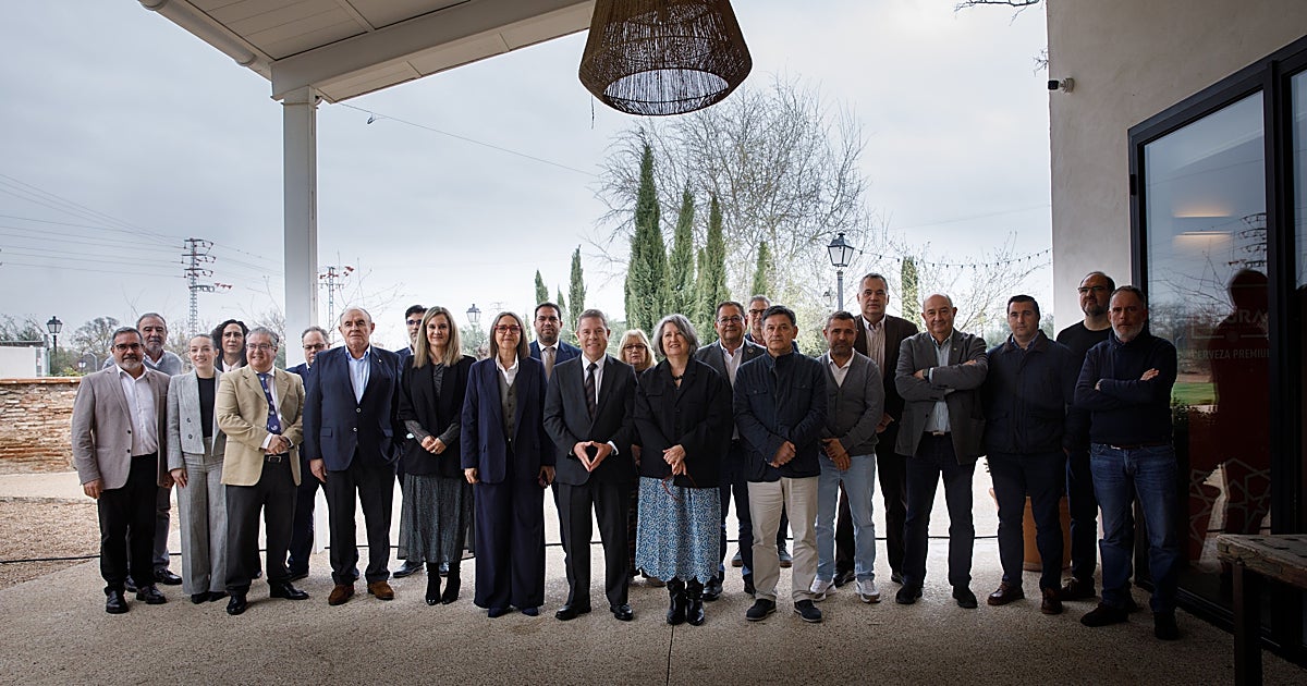 Castilla-La Mancha «estudia» conectar la región seca a las desaladoras del Levante