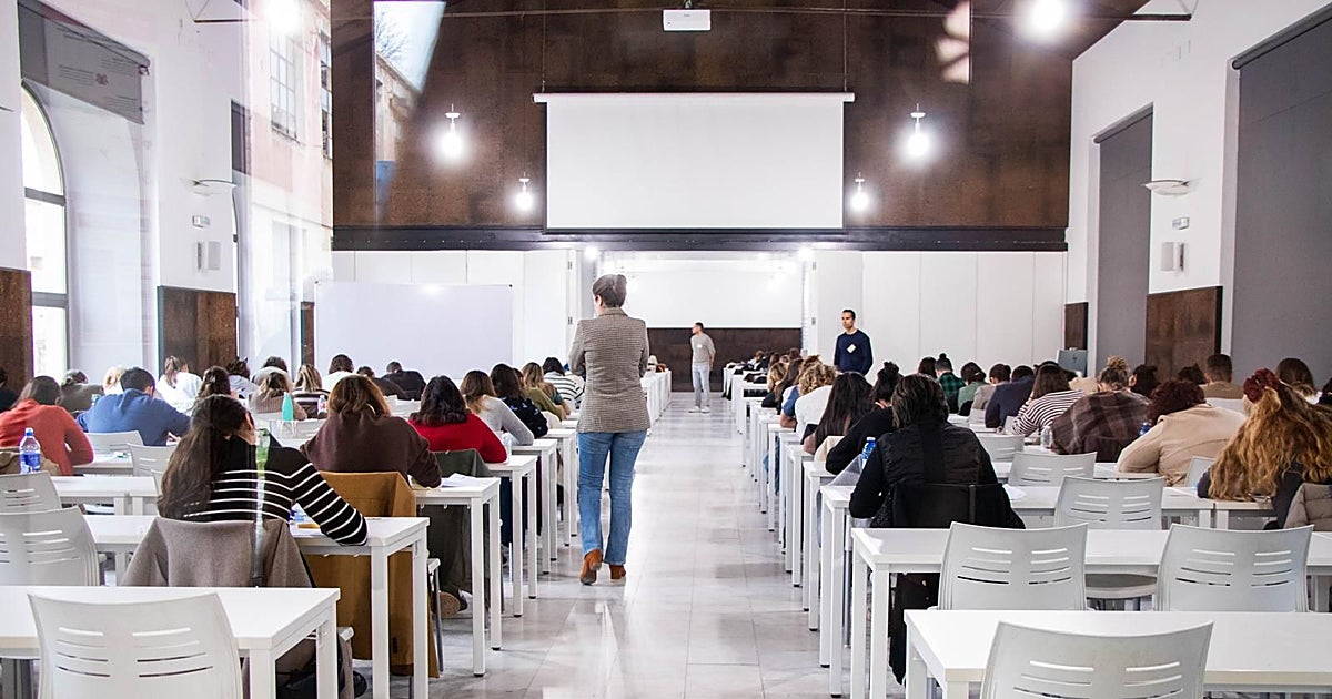 Más de 7.400 aspirantes se examinan para las 1.131 plazas de Enfermería de la OPE del Sescam