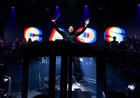 Un momento de la actuación de dj ASCO.