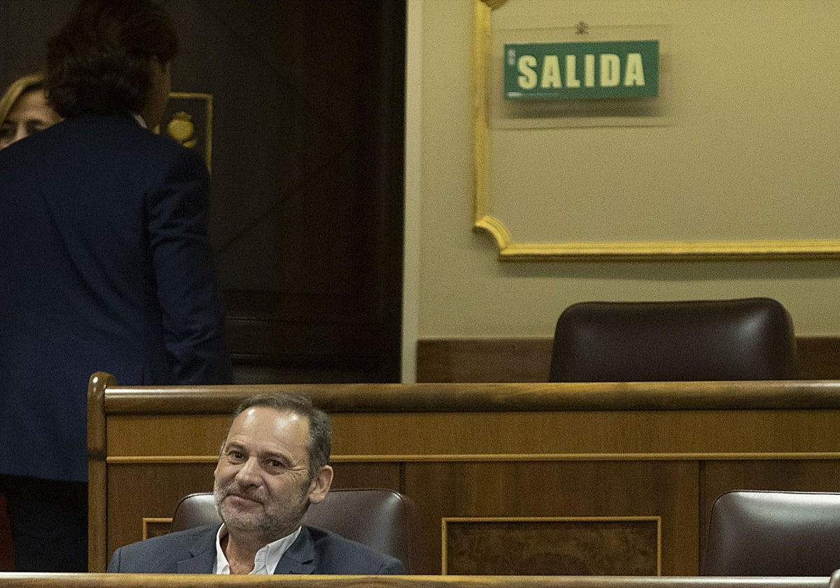 José Luis Ábalos, en su escaño del Grupo Mixto antes de entrar en prisión
