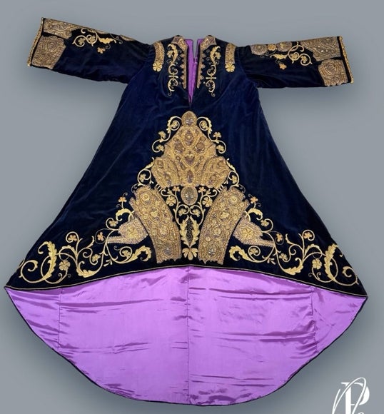 La túnica torera del Rescatado, con el nuevo forro