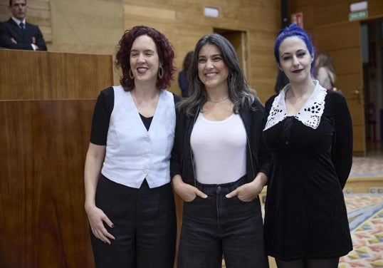 María Pastor, Manuela Bergerot y Marta Carmona, diputadas de la primera línea de Más Madrid
