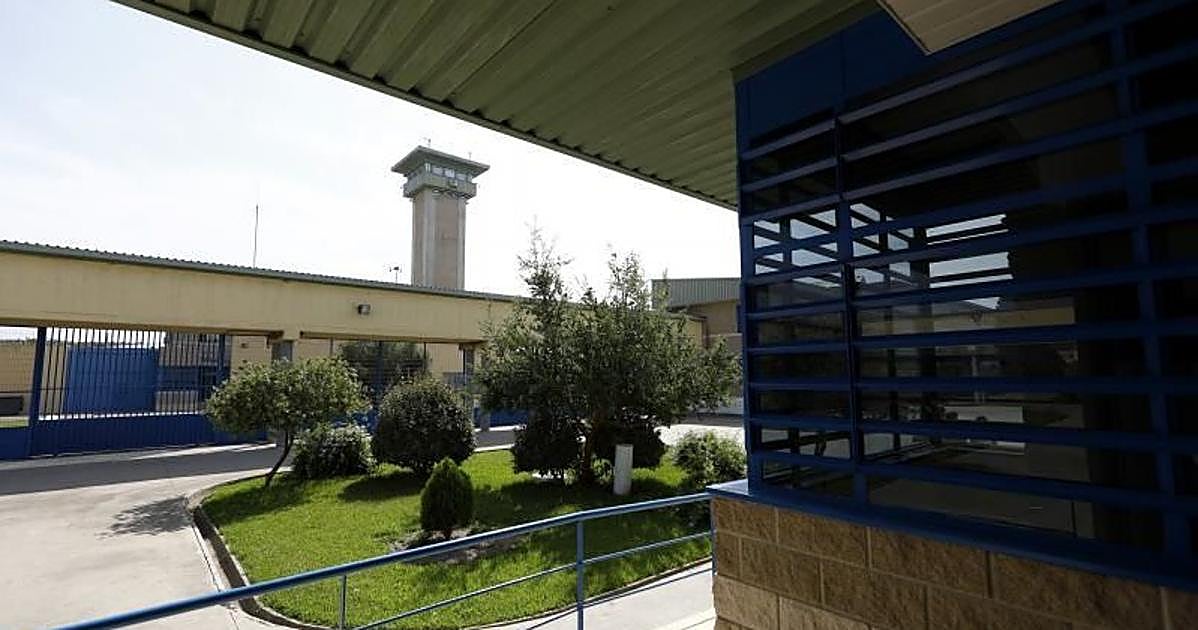 Prisión para una mujer y su hijo por matar a la madre de ella, una anciana de 90 años, en Lucena