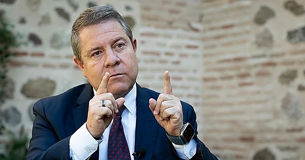 Page carga contra Cospedal y recuerda que «compartía despacho con el número dos de Villarejo»