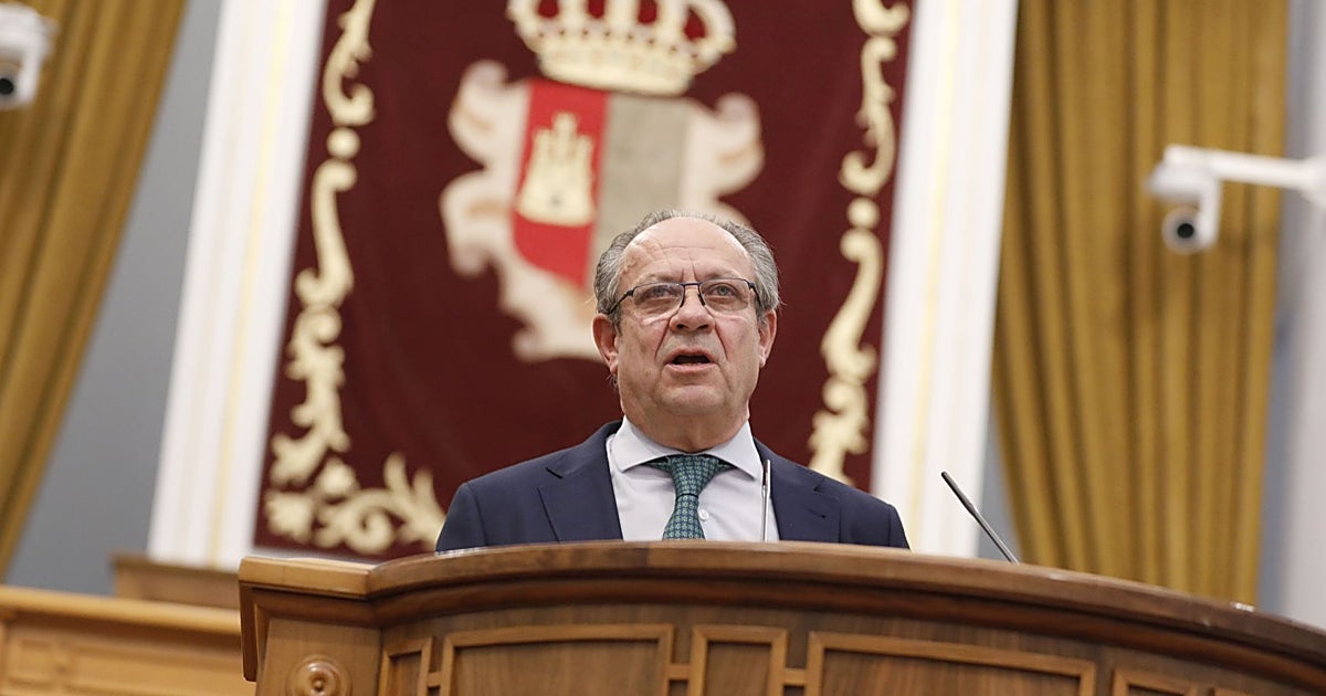 Page saca adelante su plan de vivienda pero la carrera profesional sanitaria queda en 'stand by' hasta 2027