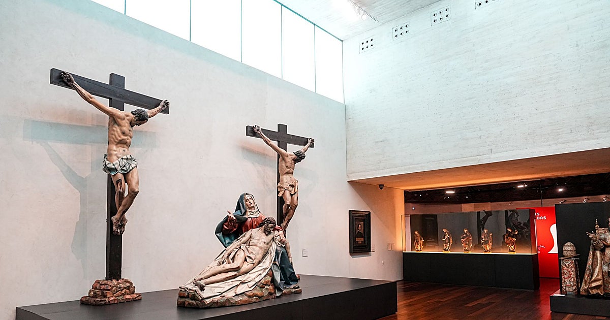 A la escultura barroca por caminos diversos