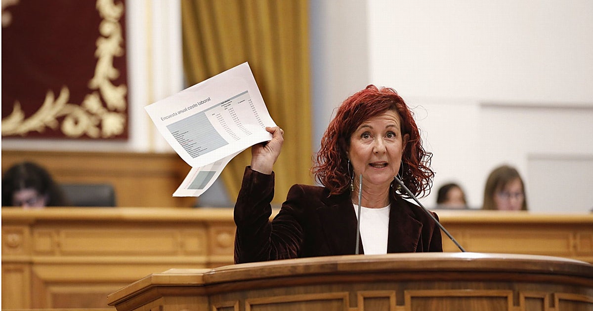 PP y Vox denuncian «bajos salarios» y «elevado» paro juvenil mientras el PSOE defiende la «evolución positiva»