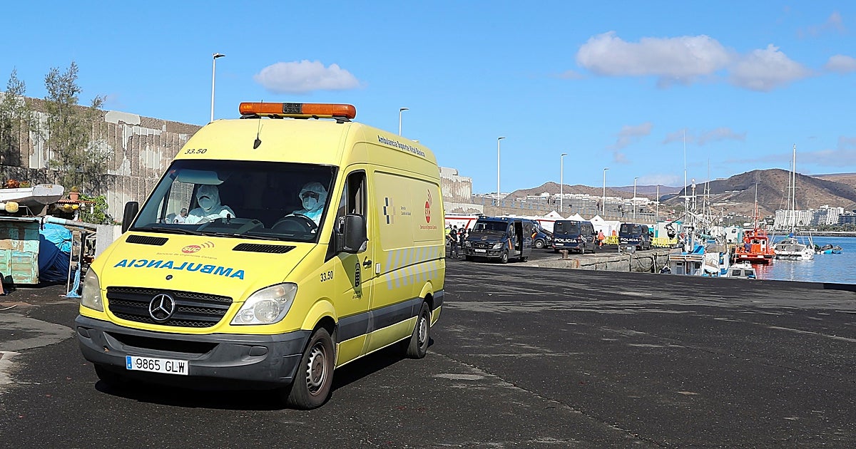 Encuentran el cadáver de una menor de 15 años en la bocana del muelle de Puerto Rico, al sur de Gran Canaria