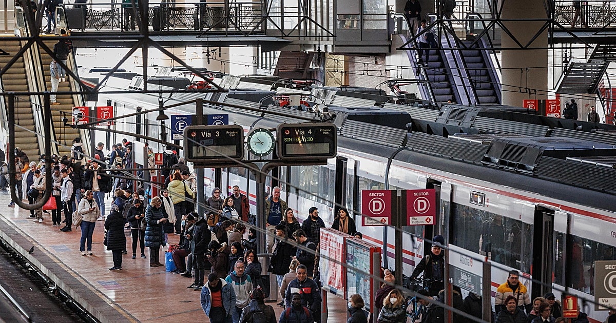 Los trenes de la C-5 de Cercanías iniciarán y terminarán su recorrido en Atocha hasta el 6 de abril