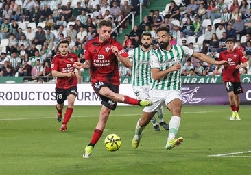 Rubén Alves reaparece tras tres meses de incógnita para dar aire a la zaga del Córdoba CF