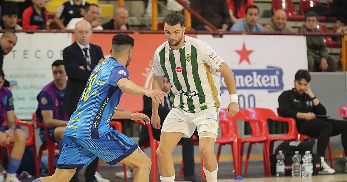 El Córdoba Patrimonio sufre un excesivo castigo en un duelo vibrante ante el Peñíscola (3-4)