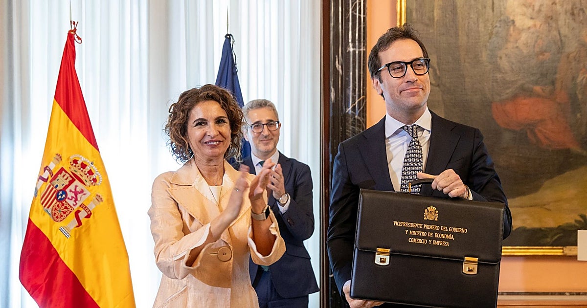 El ascenso de Cuerpo obliga al PP a revisar su estrategia de oposición al Gobierno